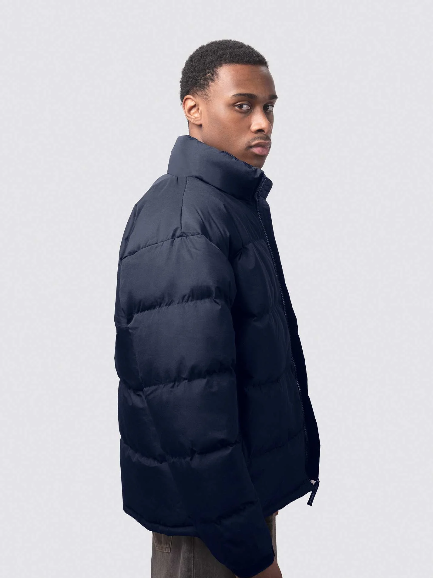 Brig Newspaper Men's Puffer Jacket - Image 5