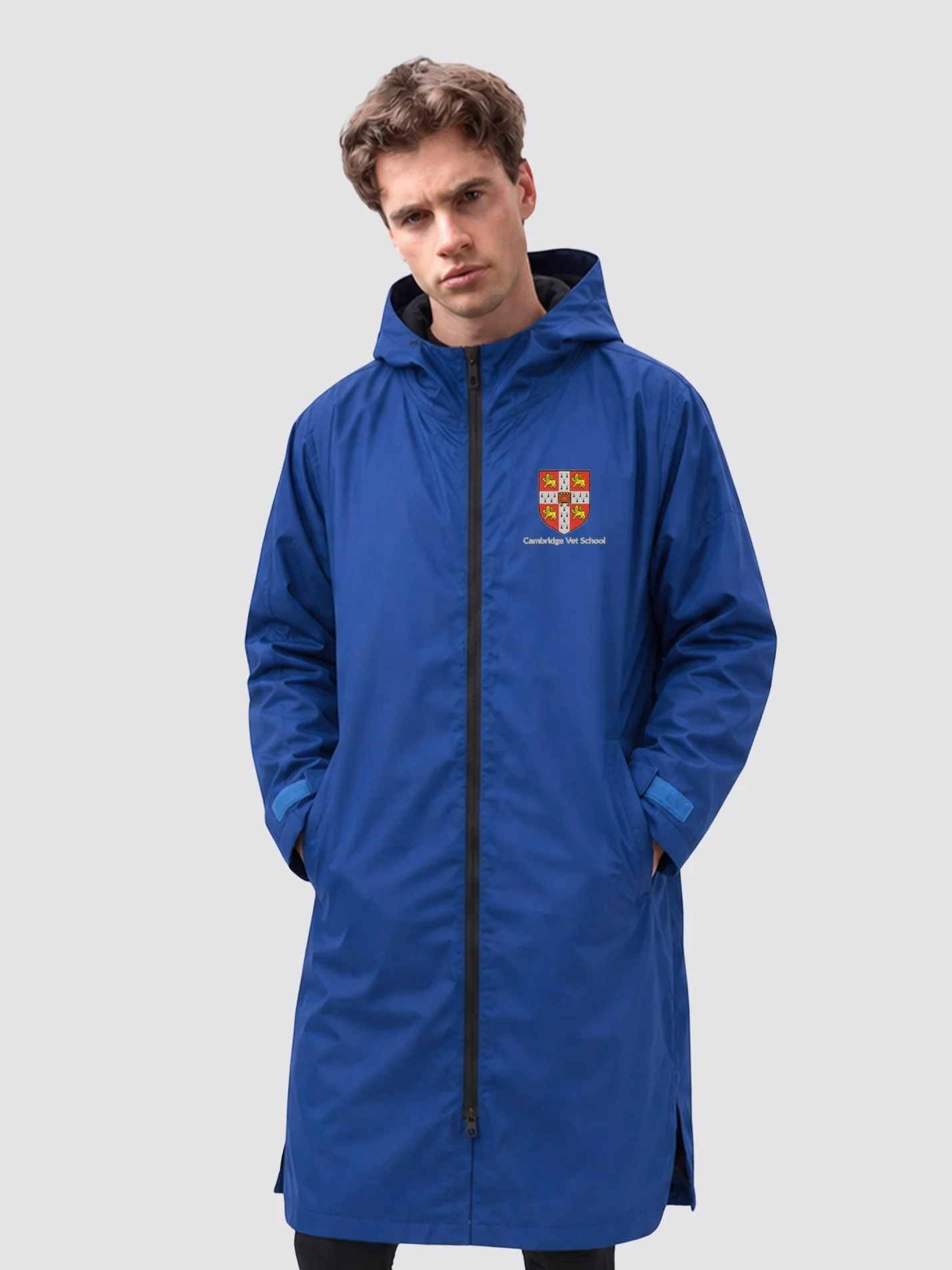 Cambridge Vet School Unisex Changing Robe