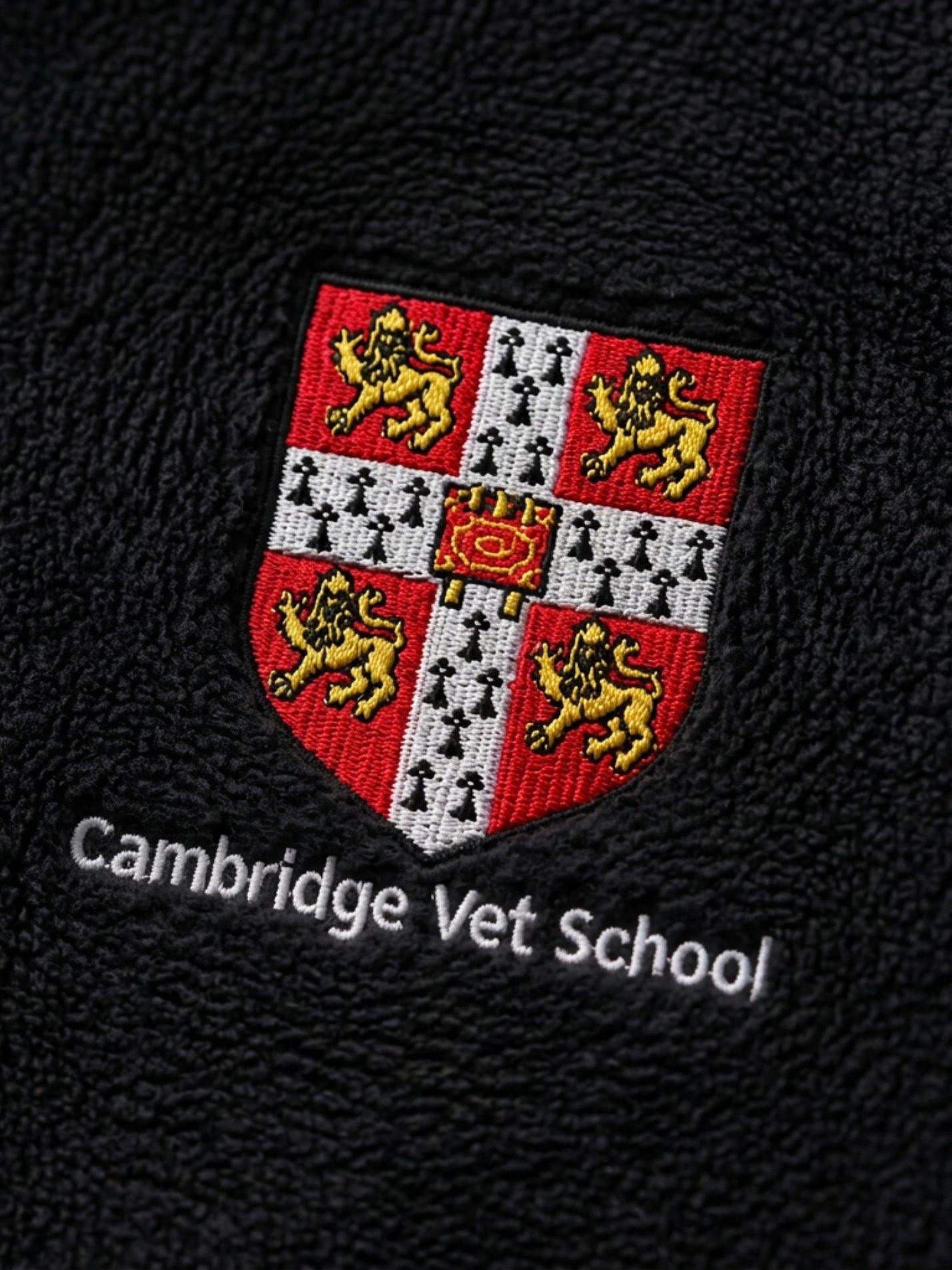 Cambridge Vet School Unisex 1/4 Zip Fleece - Image 3