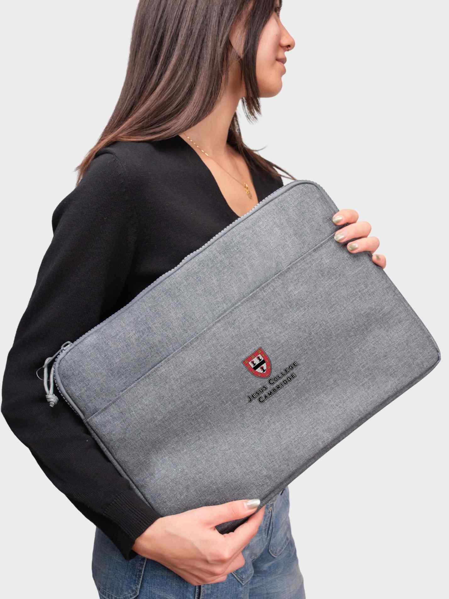 Jesus College Cambridge MCR Essentials Laptop Case - Image 2