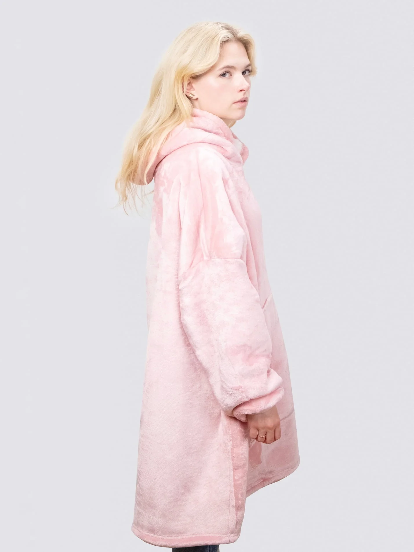 King’s Real Estate and Property Society Oversized Hoodie Snuggler - Image 5