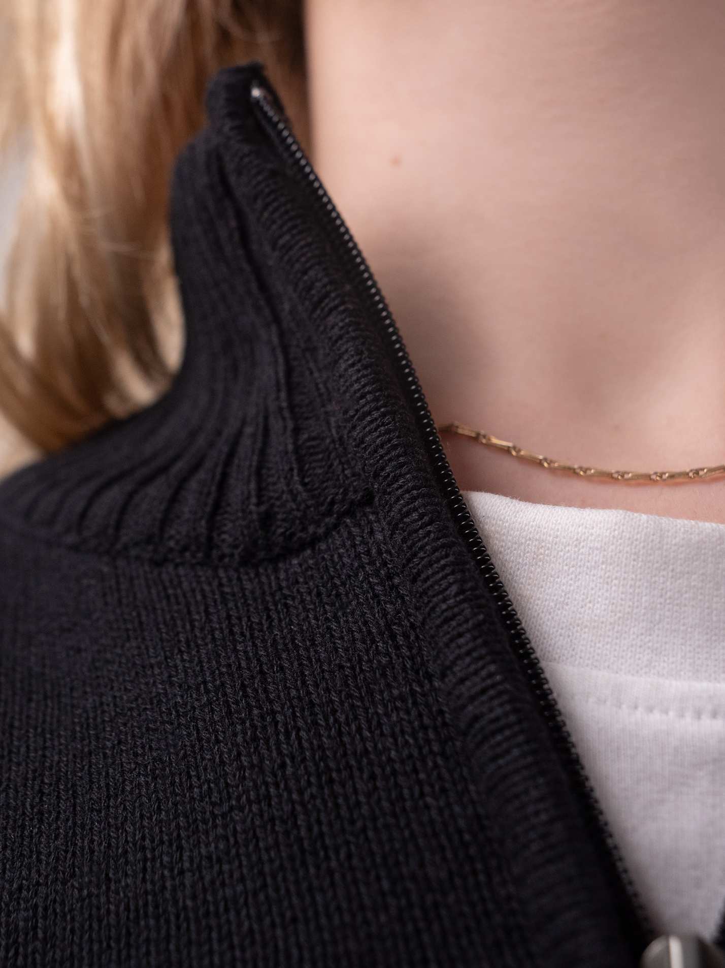 Leeds Medical Society Sustainable Unisex Zip-Neck Jumper - Image 2