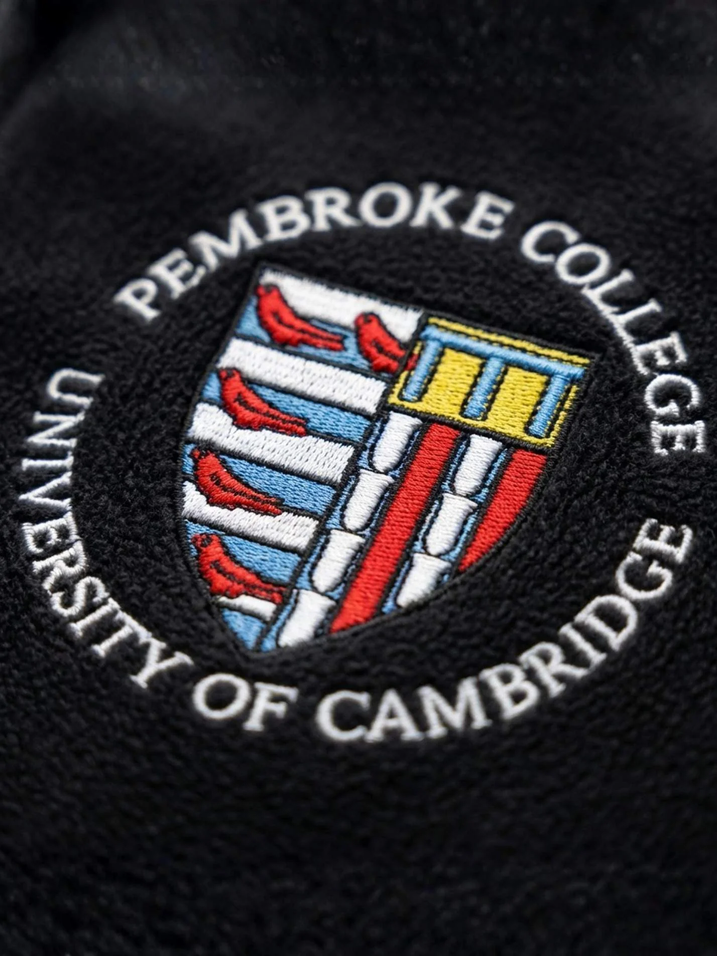 Pembroke College Cambridge Graduate Parlour Unisex 1/4 Zip Fleece - Image 3