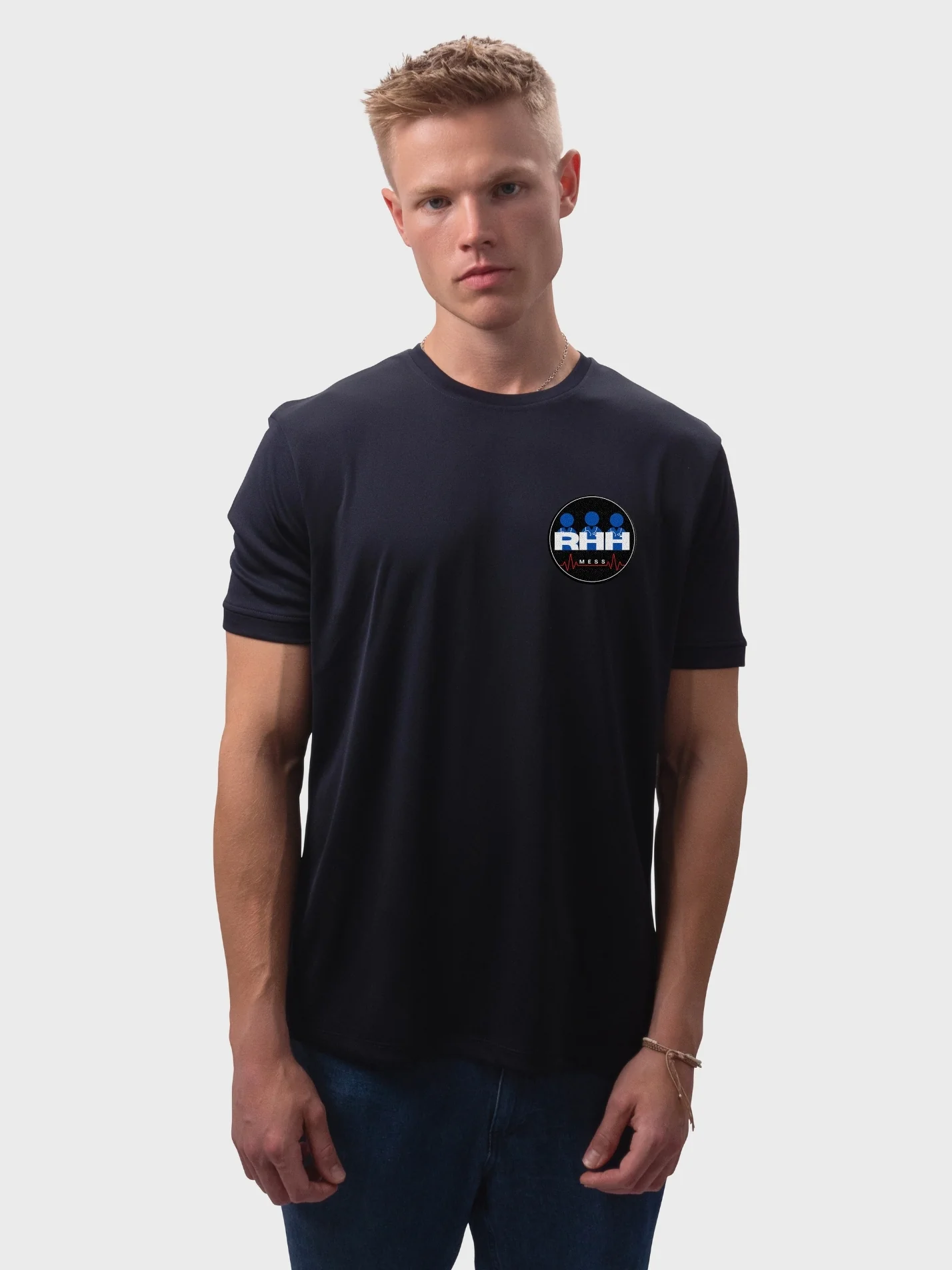 Russell's Hall Doctors' Mess Sustainable Men's Performance T-Shirt - Image 3