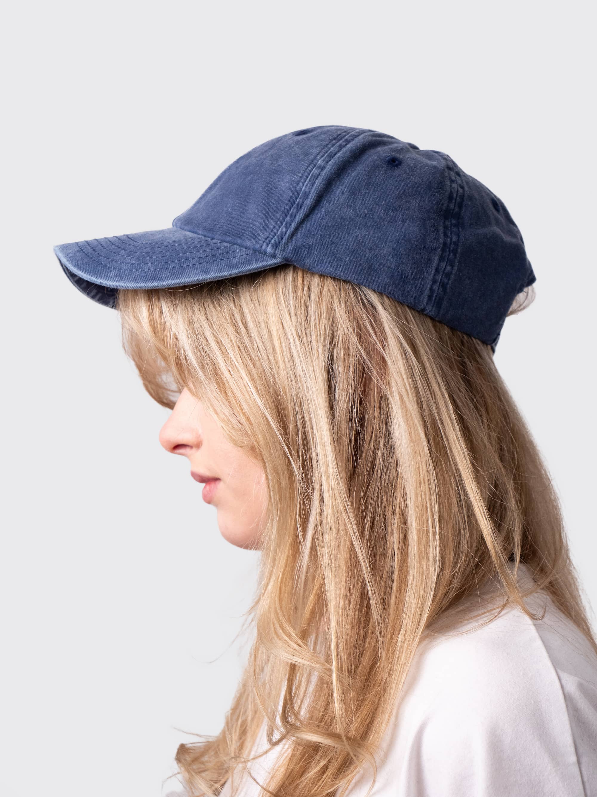 Somerville College Oxford JCR Traditional Crest Vintage Cap - Image 6