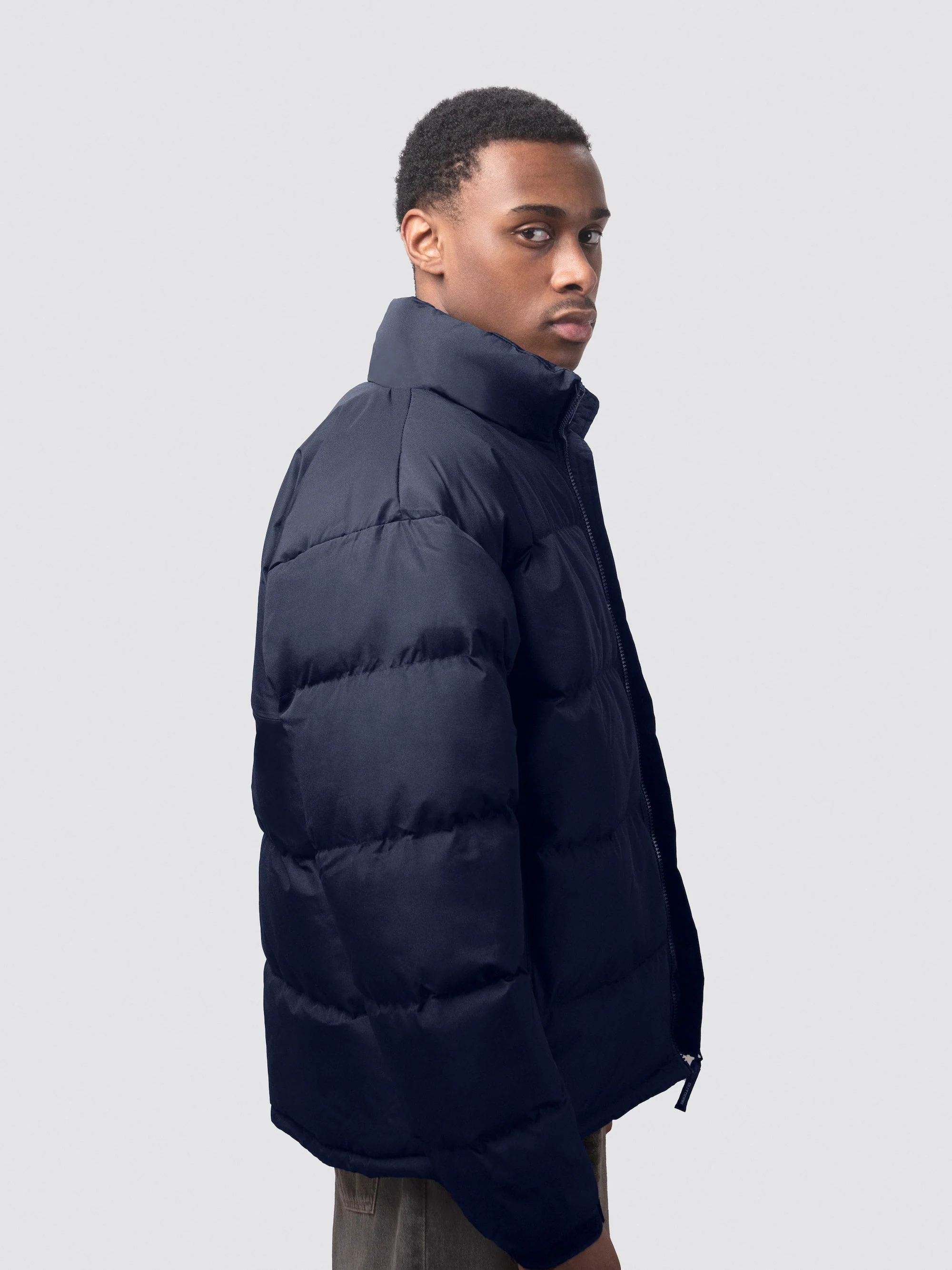 St Cuthbert's Society Durham Men's Puffer Jacket - Image 6