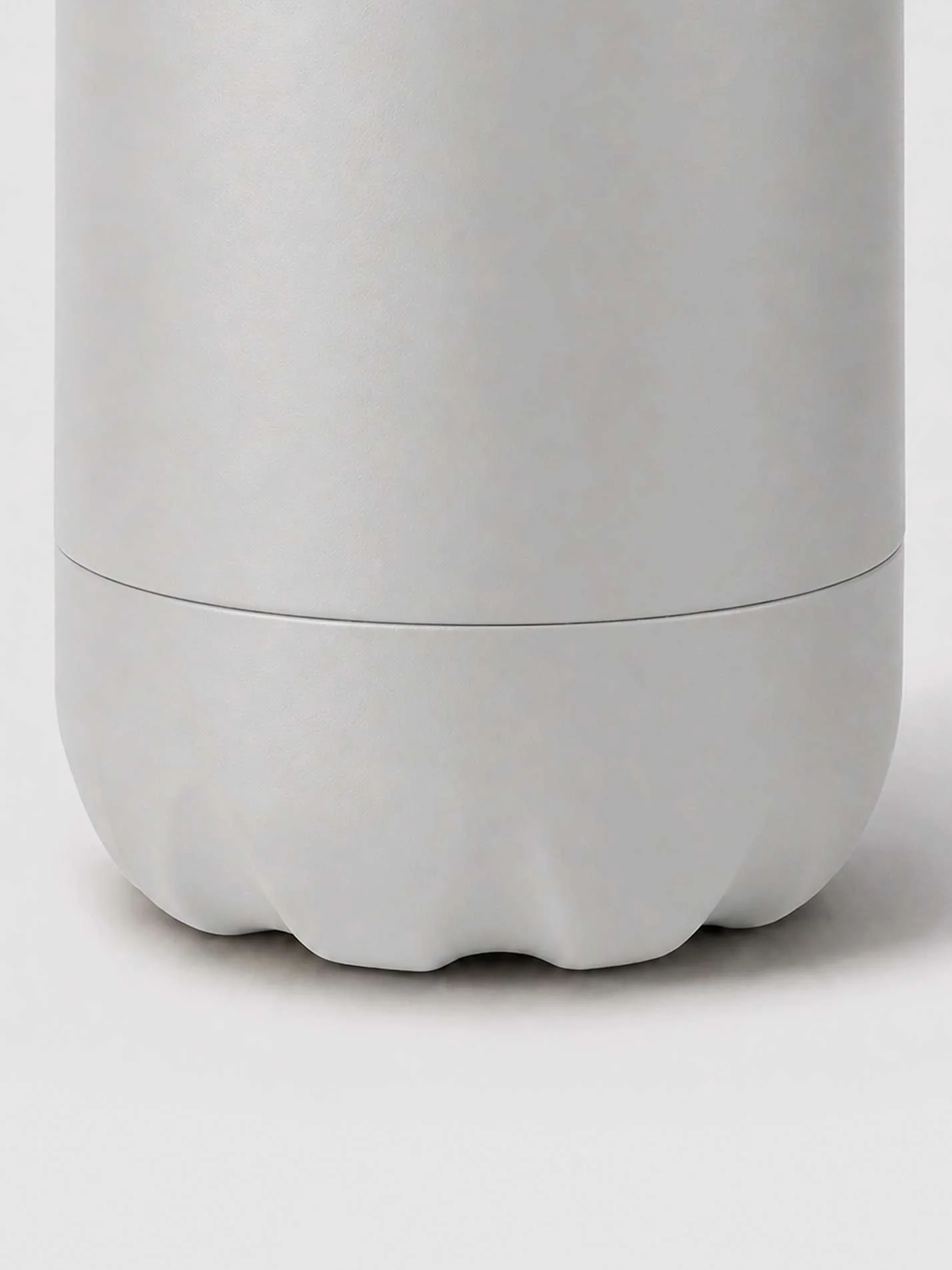 St Hilda's College Oxford MCR Insulated Drinks Bottle - Image 4